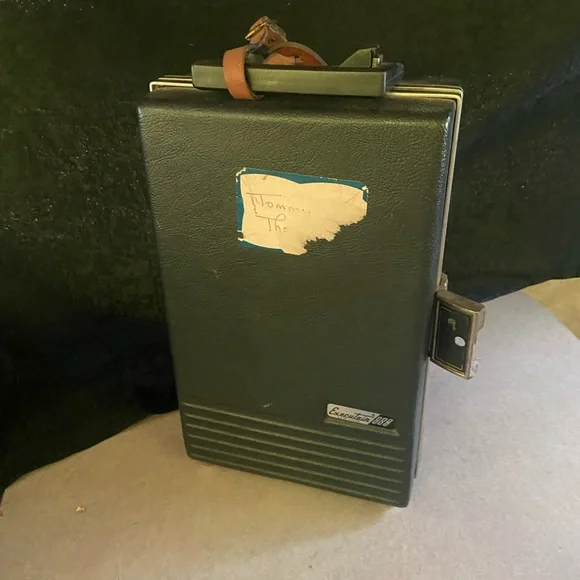 Vintage Original TRAV-L-BAR by Ever-WearPortable Travel Bar/Cocktail Suitcase